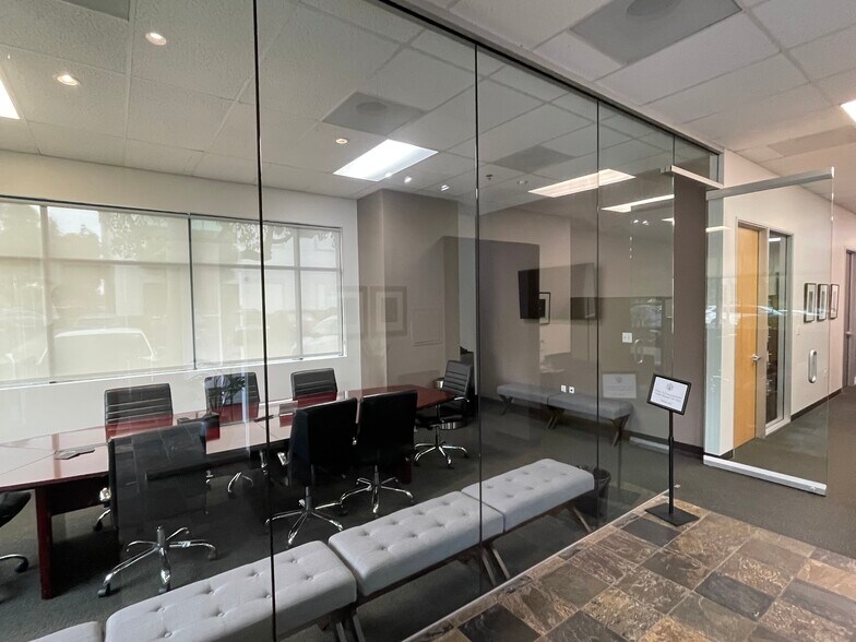 27 Orchard Rd, Lake Forest, CA à vendre - Photo de l’immeuble – Image 3 sur 23