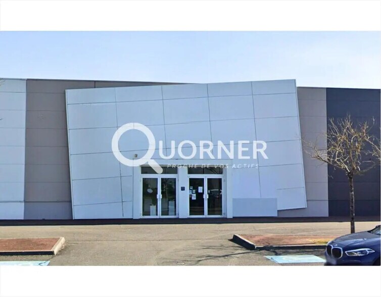 Local commercial dans Saint-Maur à louer - Photo de l’immeuble – Image 1 sur 7