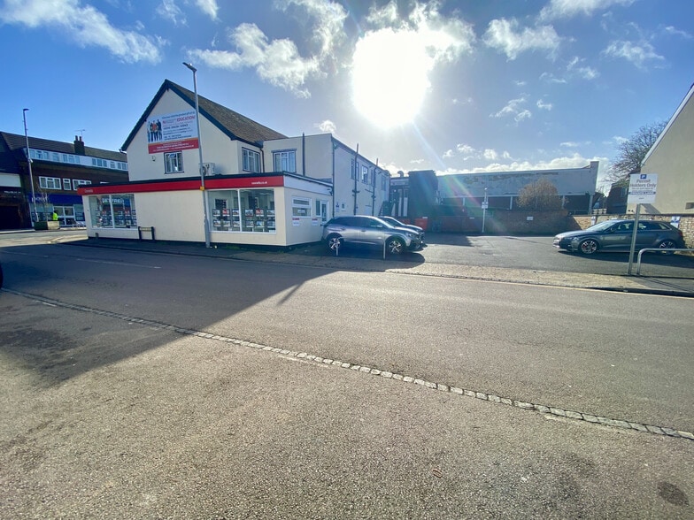 183-185 Marsh Rd, Luton à louer - Photo de l’immeuble – Image 2 sur 3