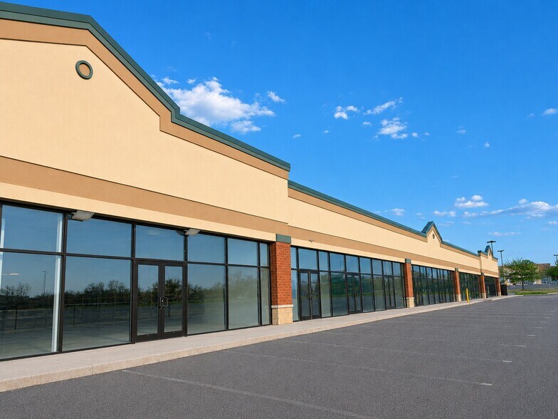 1578-1640 Clark Street Rd, Auburn, NY à louer - Photo de l’immeuble – Image 3 sur 7