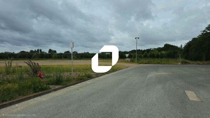 Terrain dans La Courneuve à louer Photo de l’immeuble– Image 1 sur 11