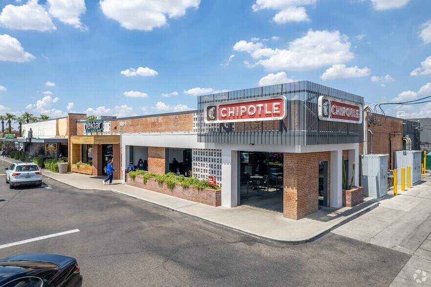 2-52 E Camelback Rd, Phoenix, AZ à louer - Photo de l’immeuble – Image 3 sur 25
