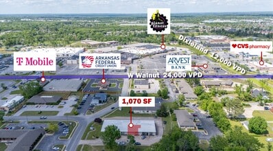 201 S 20th St, Rogers, AR à louer Photo intérieure– Image 2 sur 15