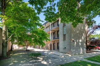 Plus de détails pour 8222 S Martin Luther King Dr, Chicago, IL - Logement à vendre