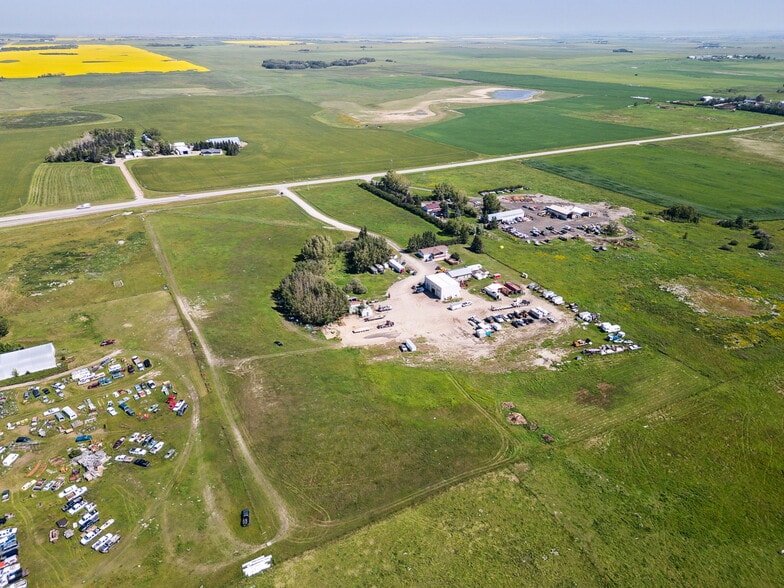 285193 Twp Rd 262, Rocky View County, AB à vendre - Aérien – Image 1 sur 6
