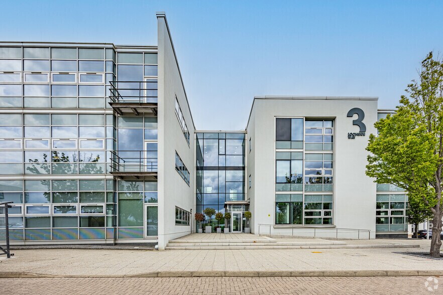 3 Lochside Way, Edinburgh à louer - Photo de l’immeuble – Image 1 sur 25