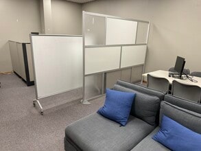 2200 S Washburn St, Oshkosh, WI à louer Photo intérieure– Image 2 sur 9