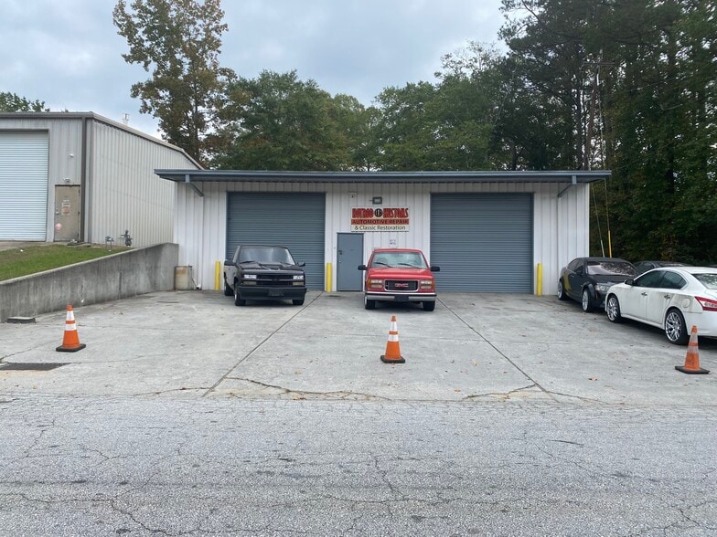 6215 Hotel St, Austell, GA à louer - Photo principale – Image 1 sur 12