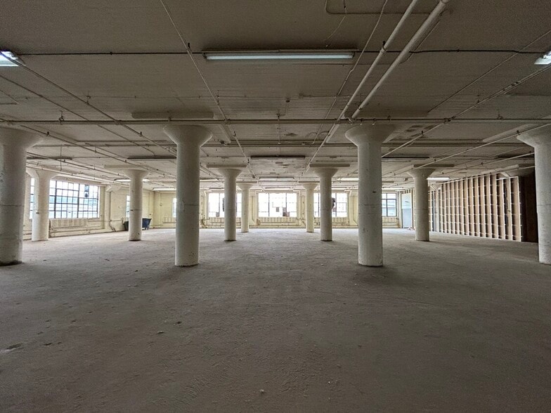 401-435 N Western Ave, Chicago, IL à vendre - Photo intérieure – Image 3 sur 15