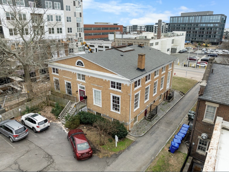 311 E Main St, Durham, NC à vendre - Photo de l’immeuble – Image 3 sur 11