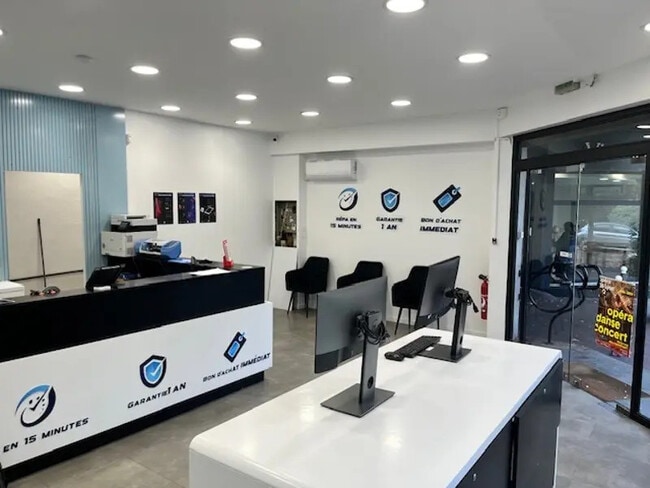 Plus de détails pour Local commercial à louer