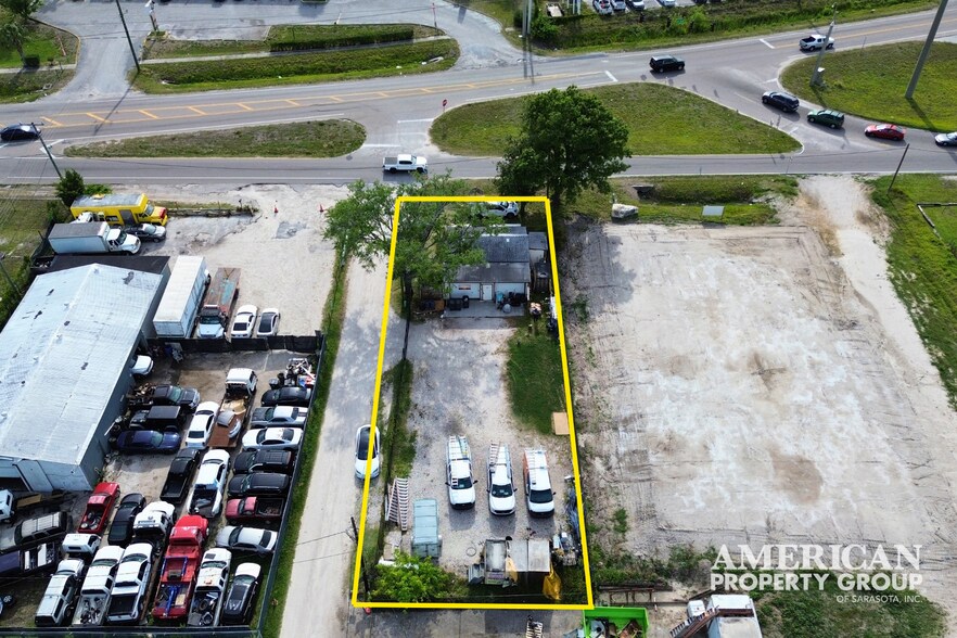 5011 15th St E, Bradenton, FL à vendre - Photo de l’immeuble – Image 3 sur 14