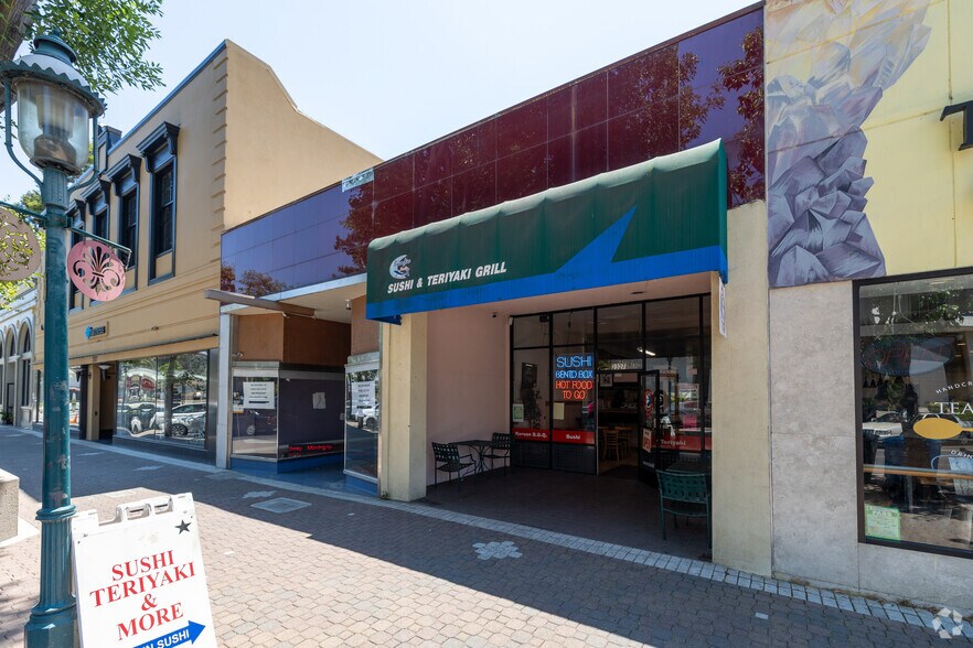 2323 Broadway St, Redwood City, CA à vendre - Photo de l’immeuble – Image 3 sur 25