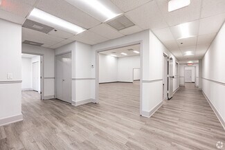 Plus de détails pour 11260 Fortune Cir, Wellington, FL - Bureau à louer