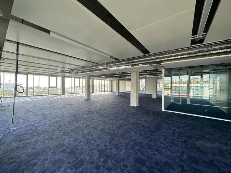 60 Avenue Andre Roussin, Marseille à louer - Photo de l’immeuble – Image 3 sur 8