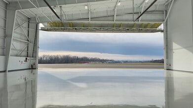 12020 Higgins Airport Way, Burlington, WA à louer Photo intérieure– Image 2 sur 25