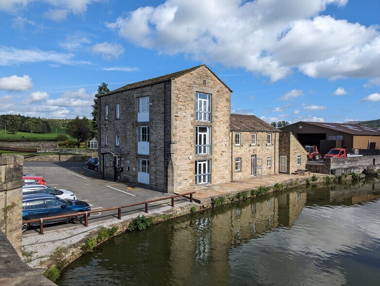 Eshton Rd, Skipton à louer - Photo de l’immeuble – Image 1 sur 1