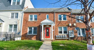 Plus de détails pour 636 Girard St NE, Washington, DC - Logement à vendre