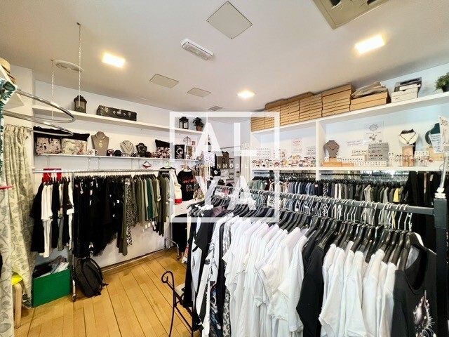 Local commercial dans Madrid, Madrid à louer Photo intérieure– Image 1 sur 5