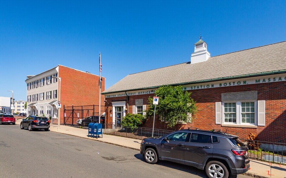 444 E 3rd St, Boston, MA à vendre - Photo de l’immeuble – Image 3 sur 5