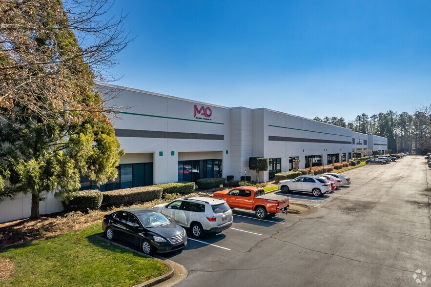 610 Airport South Pky, Atlanta, GA à louer - Photo principale – Image 1 sur 4