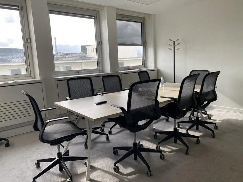 Bureau dans Paris à vendre - Photo de l’immeuble – Image 3 sur 7