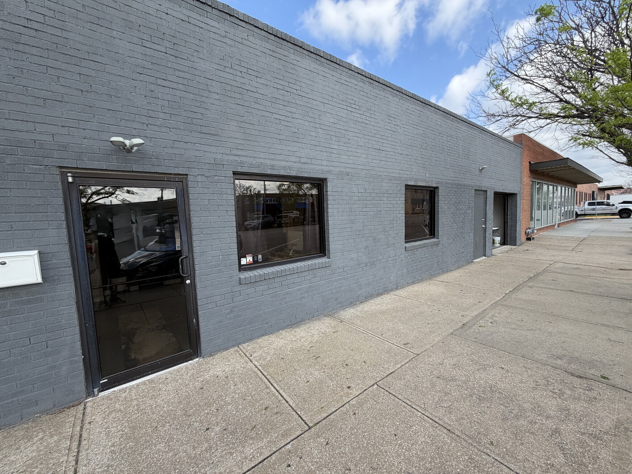 1240 Swift Ave, North Kansas City, MO à vendre Photo principale– Image 1 sur 10