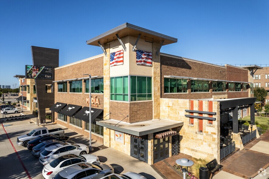 3310 Dallas Pkwy, Plano, TX à louer - Photo de l’immeuble – Image 1 sur 27