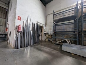Industriel/Logistique dans Catarroja, Valencia à vendre Photo de l’immeuble– Image 2 sur 25