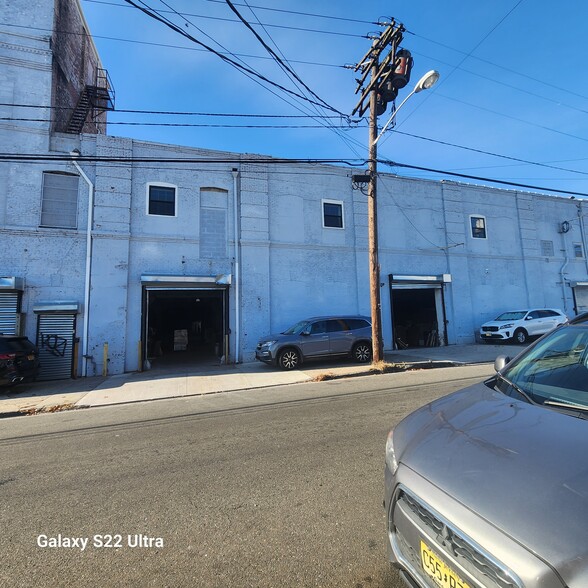 301-309 Mount Pleasant Ave, Newark, NJ à louer - Photo de l’immeuble – Image 3 sur 6