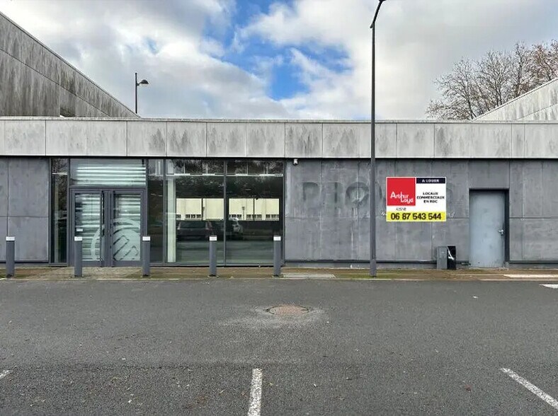 Local commercial dans Saint-Quentin à vendre - Photo de l’immeuble – Image 2 sur 6