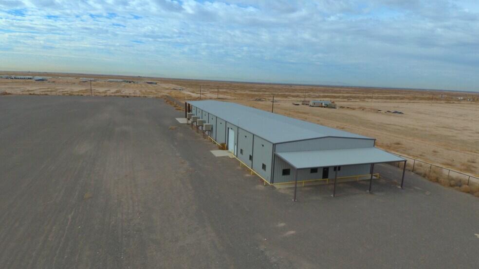 491 Blackbird Dr, Pecos, TX à vendre - Photo de l’immeuble – Image 1 sur 28