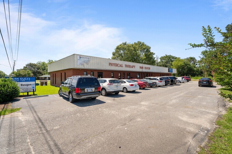 2902 Central Heights Rd, Goldsboro, NC à vendre - Photo principale – Image 1 sur 40