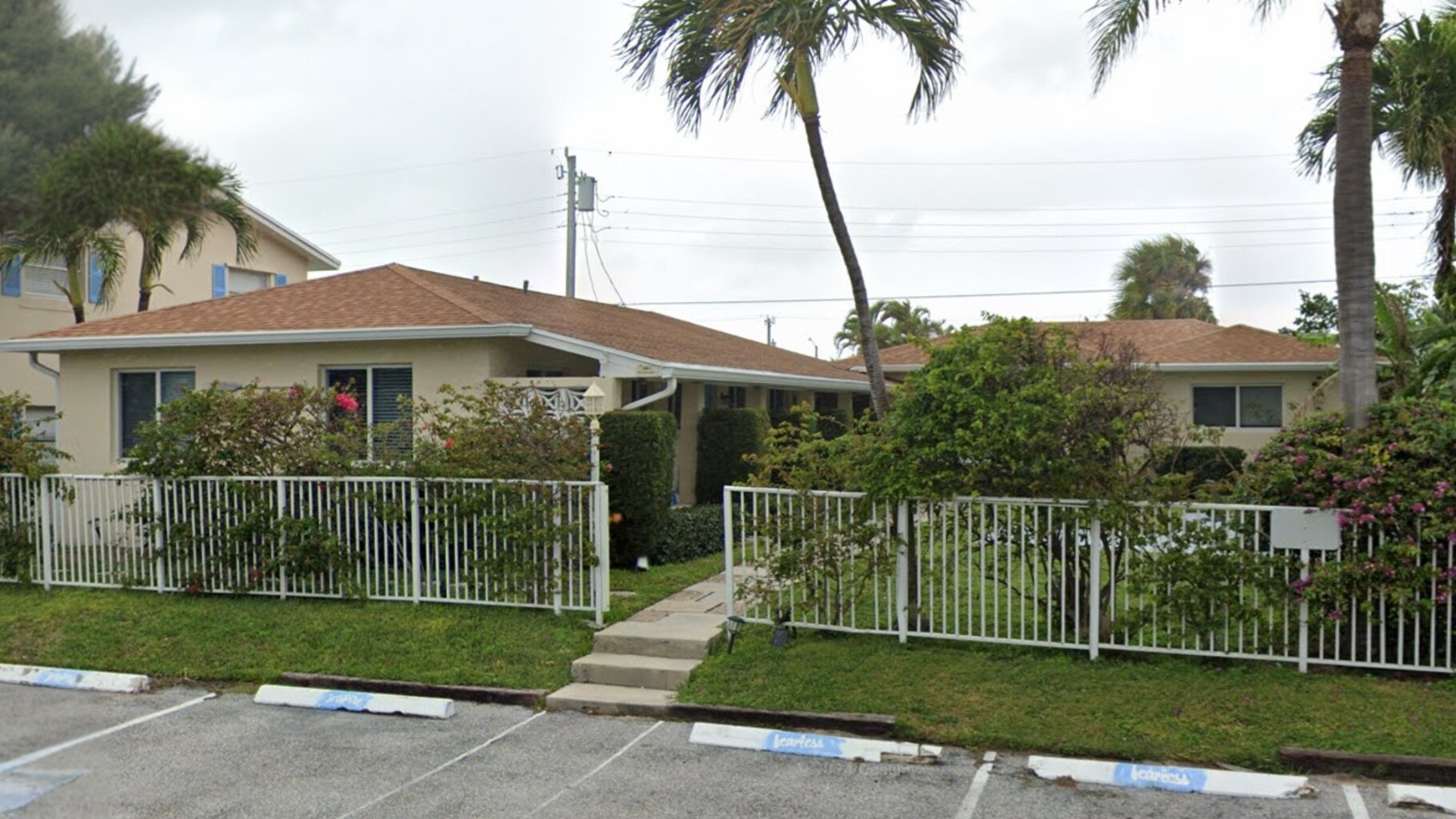 1258 Beach Rd, Riviera Beach, FL à vendre Photo principale– Image 1 sur 2