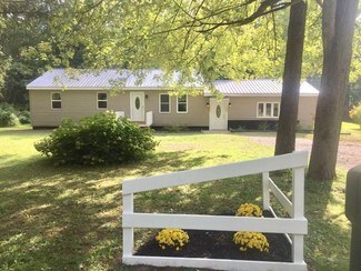 Plus de détails pour 9541 Horseshoe Island Rd, Clay, NY - Spécialisé à vendre