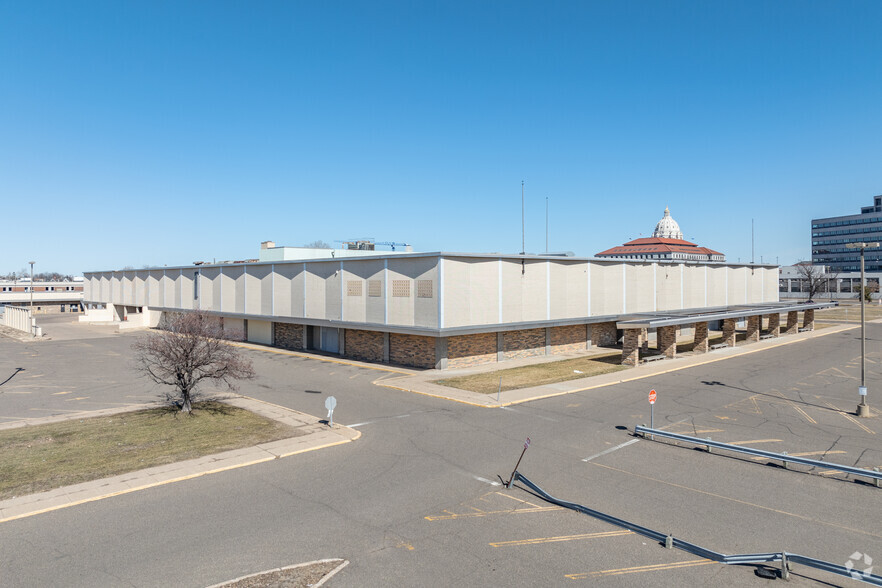425 Rice St, Saint Paul, MN à louer - Photo de l’immeuble – Image 2 sur 8