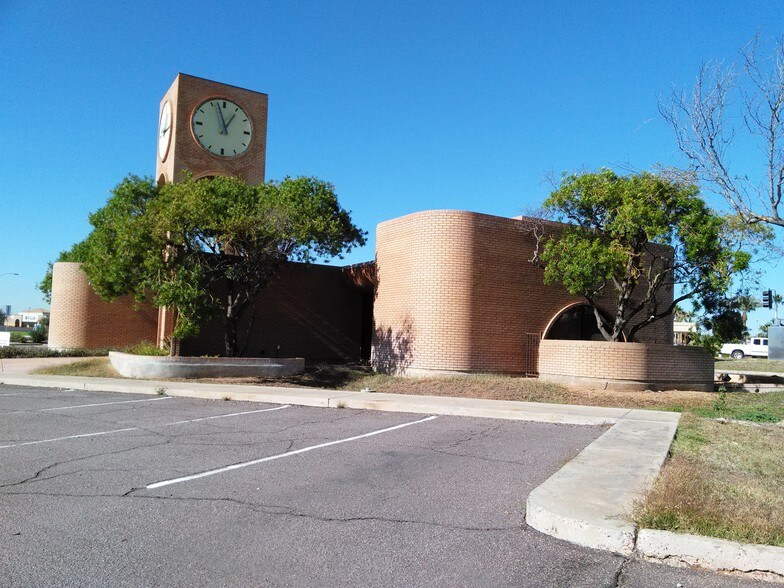6263 E Main St, Mesa, AZ à louer - Photo de l’immeuble – Image 3 sur 17