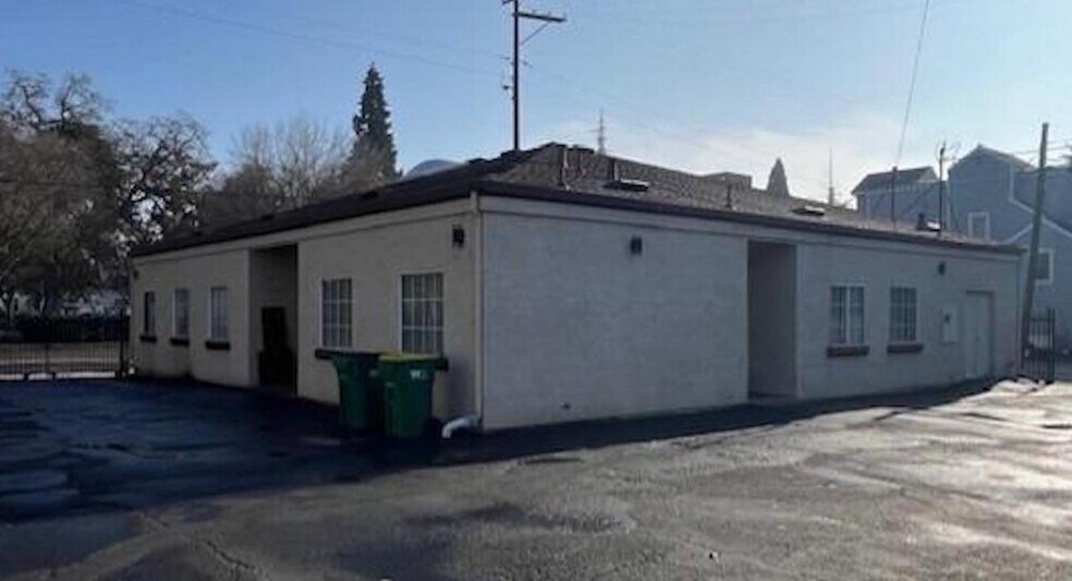 1201 N California St, Stockton, CA à vendre - Photo de l’immeuble – Image 2 sur 2
