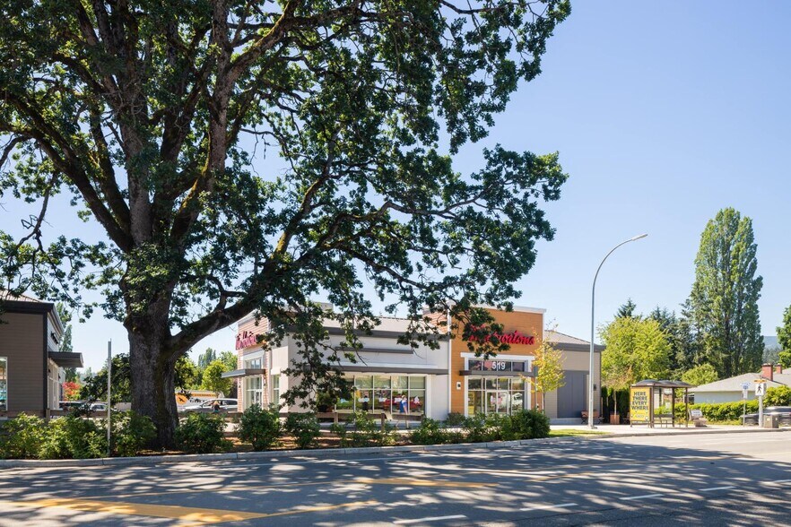 601 Bruce Ave, Nanaimo, BC à louer - Photo de l’immeuble – Image 2 sur 36