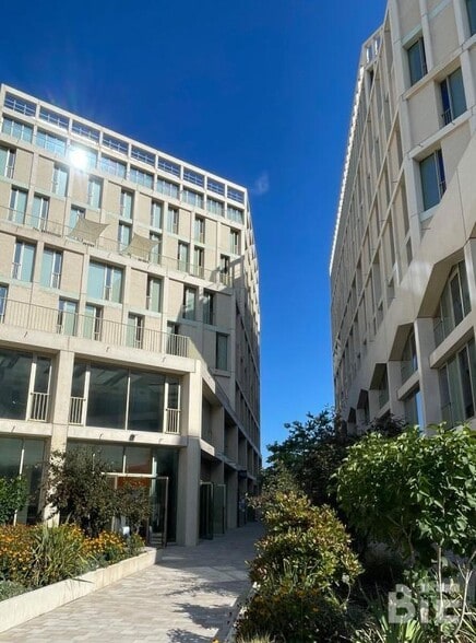 2-3 Rue Philippe Jolly, Bordeaux à louer - Photo de l’immeuble – Image 3 sur 18