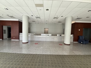 215 N Richard Arrington Jr Blvd, Birmingham, AL à louer Hall d’entrée– Image 2 sur 3
