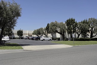 Plus de détails pour 13909-13929 Struikman Rd, Cerritos, CA - Industriel/Logistique à louer