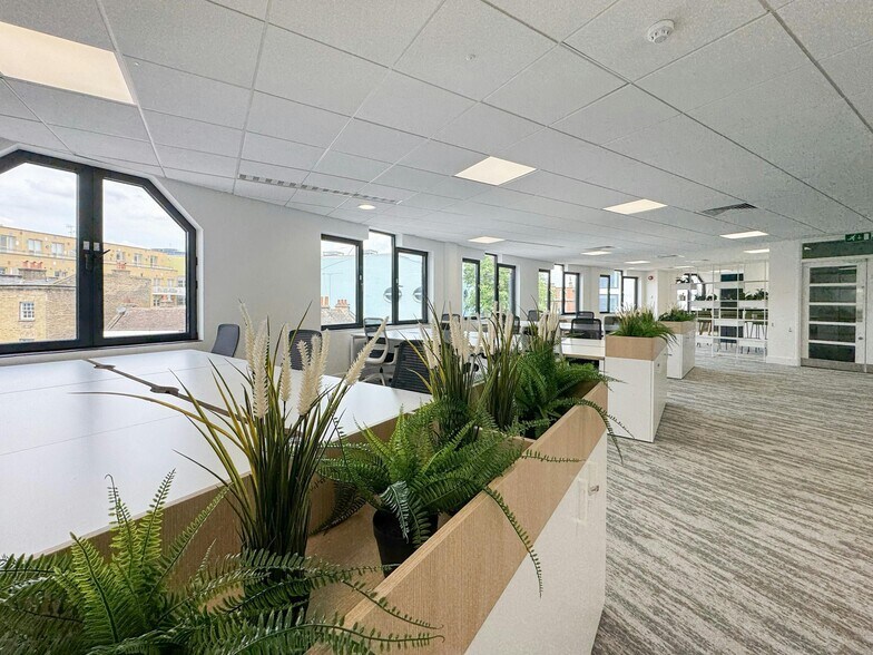 593-599 Fulham Rd, Londres à louer - Photo intérieure – Image 2 sur 35