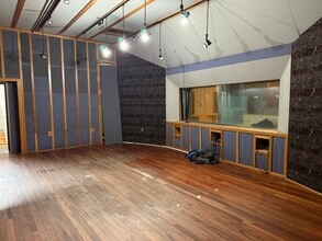 500 Bishop St, Atlanta, GA à louer Photo intérieure– Image 1 sur 24