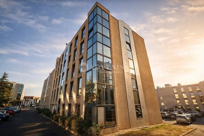 Plus de détails pour Bureau à louer