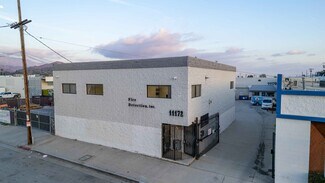 Plus de détails pour 11170-11172 Penrose St, Sun Valley, CA - Industriel/Logistique à louer