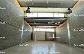 Plus de détails pour Bureau, Local d'activités à louer