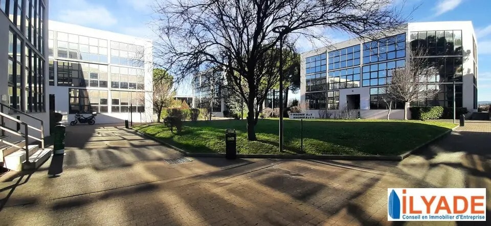 Espace Wagner, Aix-en-Provence à louer Photo de l’immeuble– Image 1 sur 6