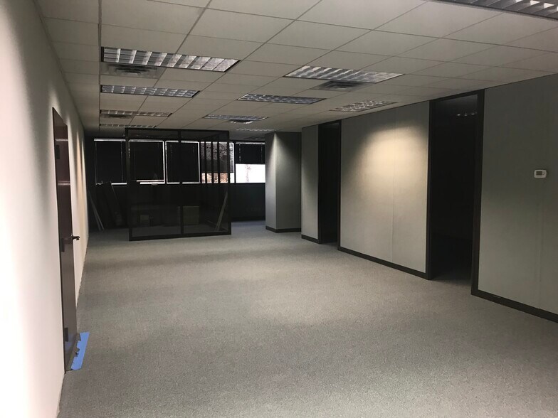 1101 N Main St, Anderson, SC à louer - Photo de l’immeuble – Image 3 sur 8