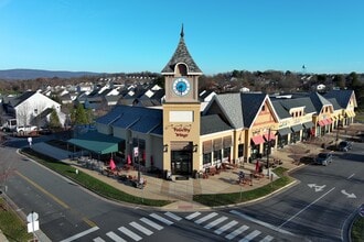 20 Town Center Dr, Lovettsville, VA à louer Photo de l’immeuble– Image 1 sur 13